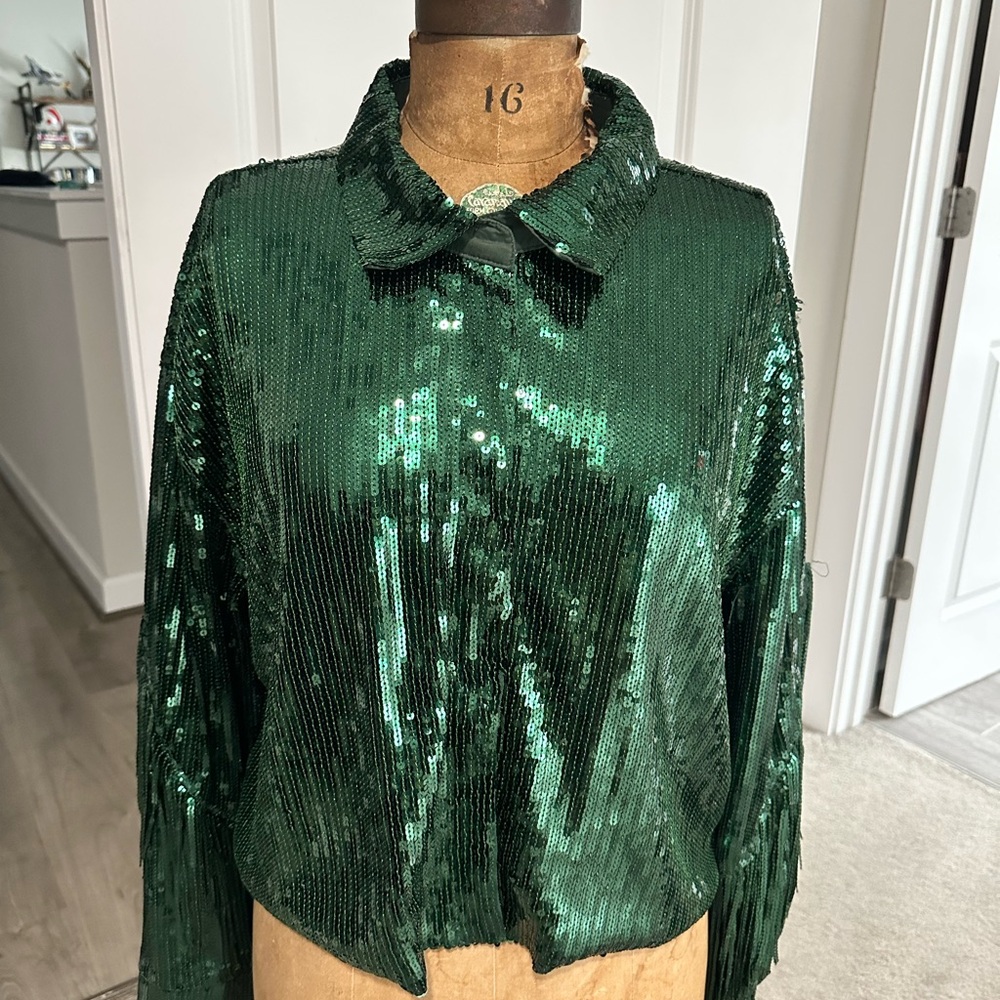MARBLE Emerald Sequin Top